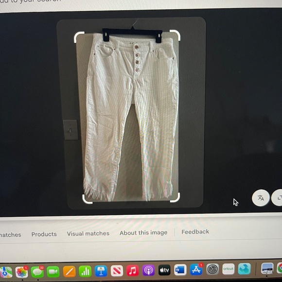 M3- #78 INC Fringe-Trim Curvy Cropped White Jeans, size 10 - Picture 8 of 9